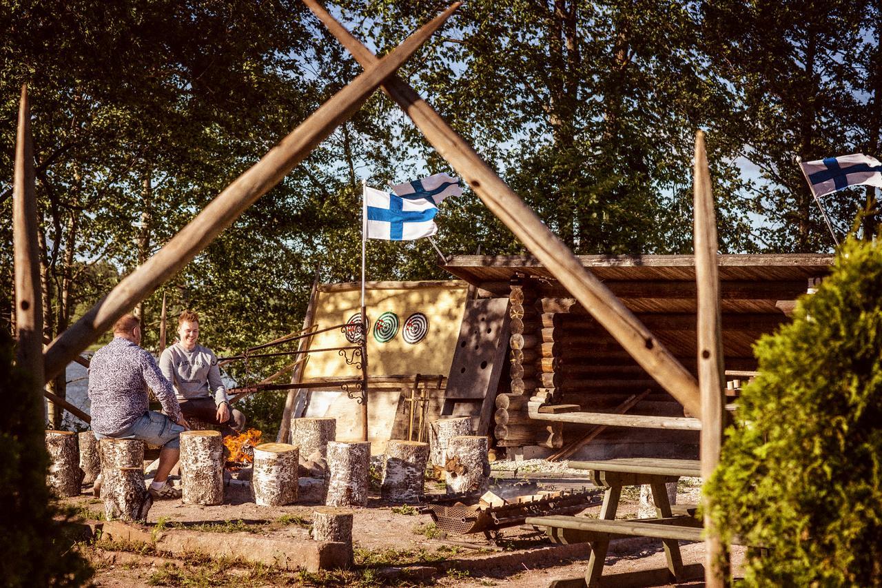 Hotelli Gustavelund توسولا المظهر الخارجي الصورة